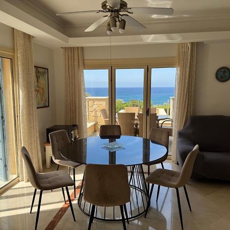 Beach Villa Olivia 尼奥克瑞奥 外观 照片