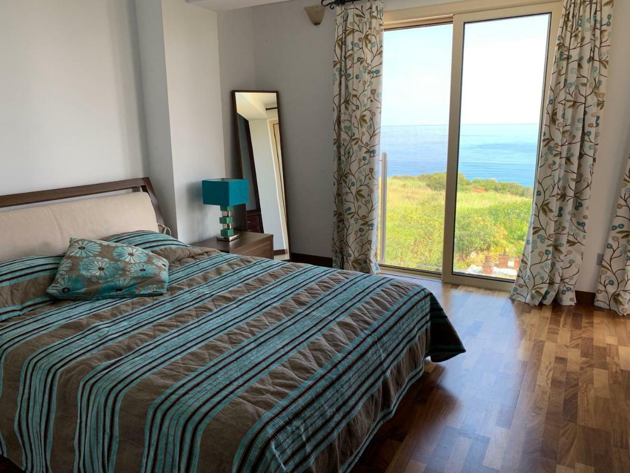 Beach Villa Olivia 尼奥克瑞奥 外观 照片