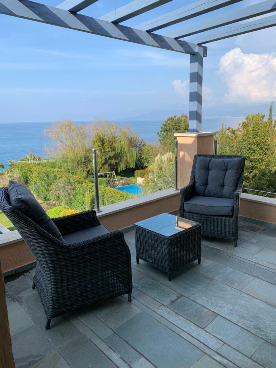 Beach Villa Olivia 尼奥克瑞奥 外观 照片